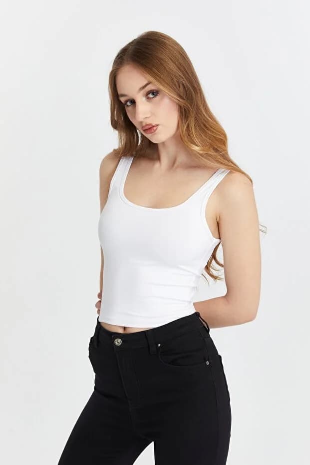 TOP-DOPASOWNY DO CIAŁA T3222